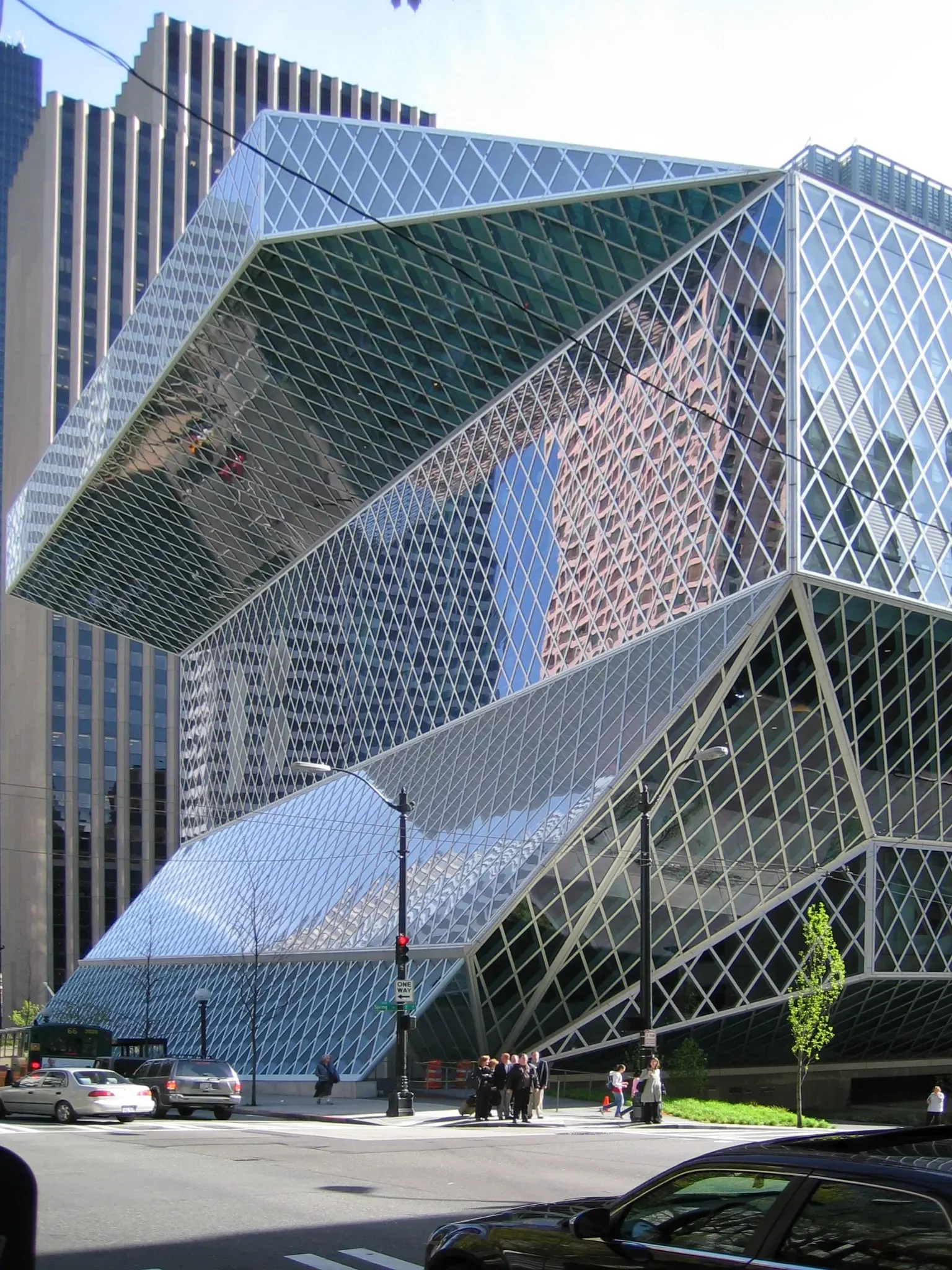 Angular glass-and-steel façade of the Seattle Central Library, crossed by a diamond-shaped grid
