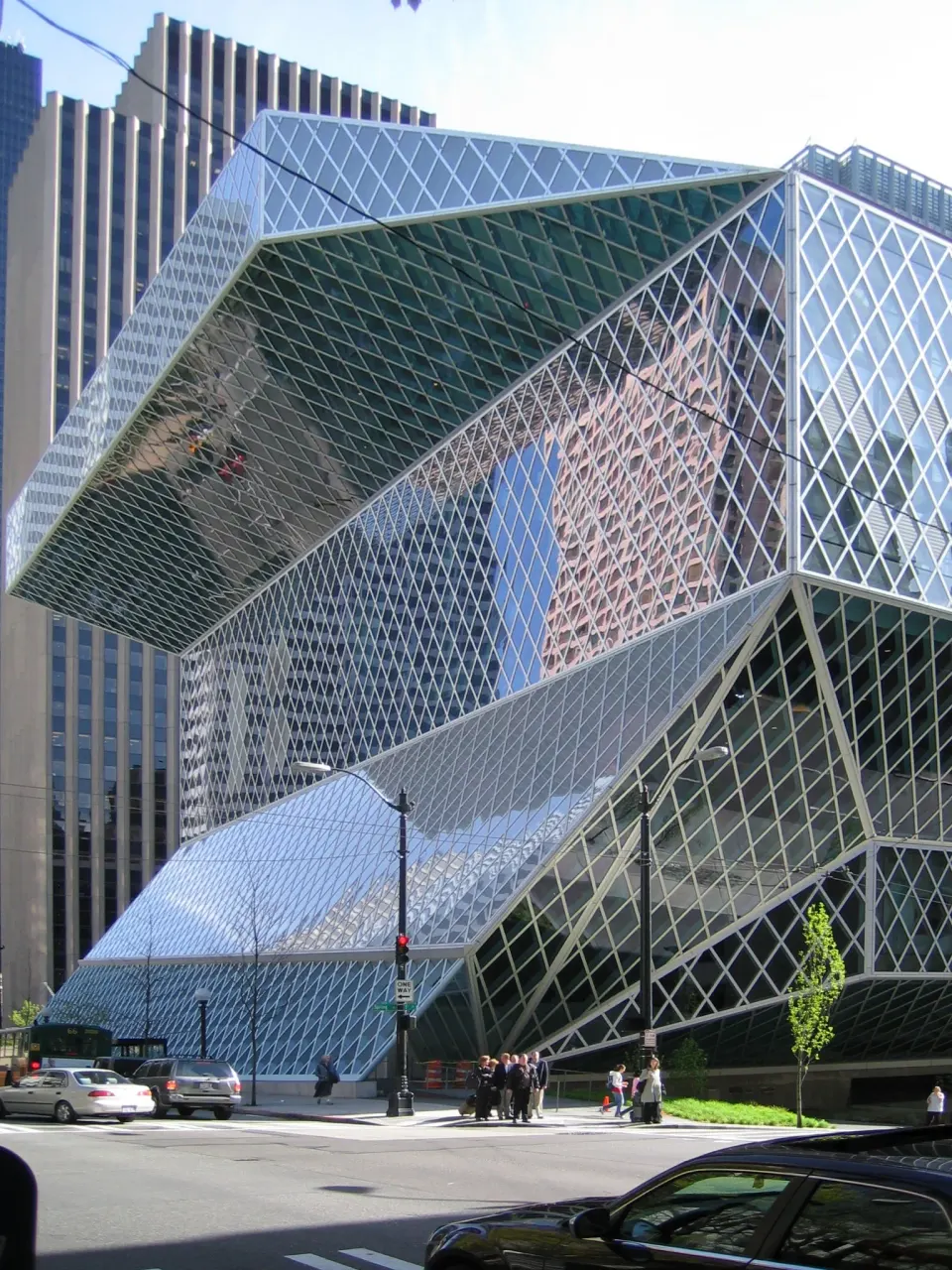 Angular glass-and-steel façade of the Seattle Central Library, crossed by a diamond-shaped grid